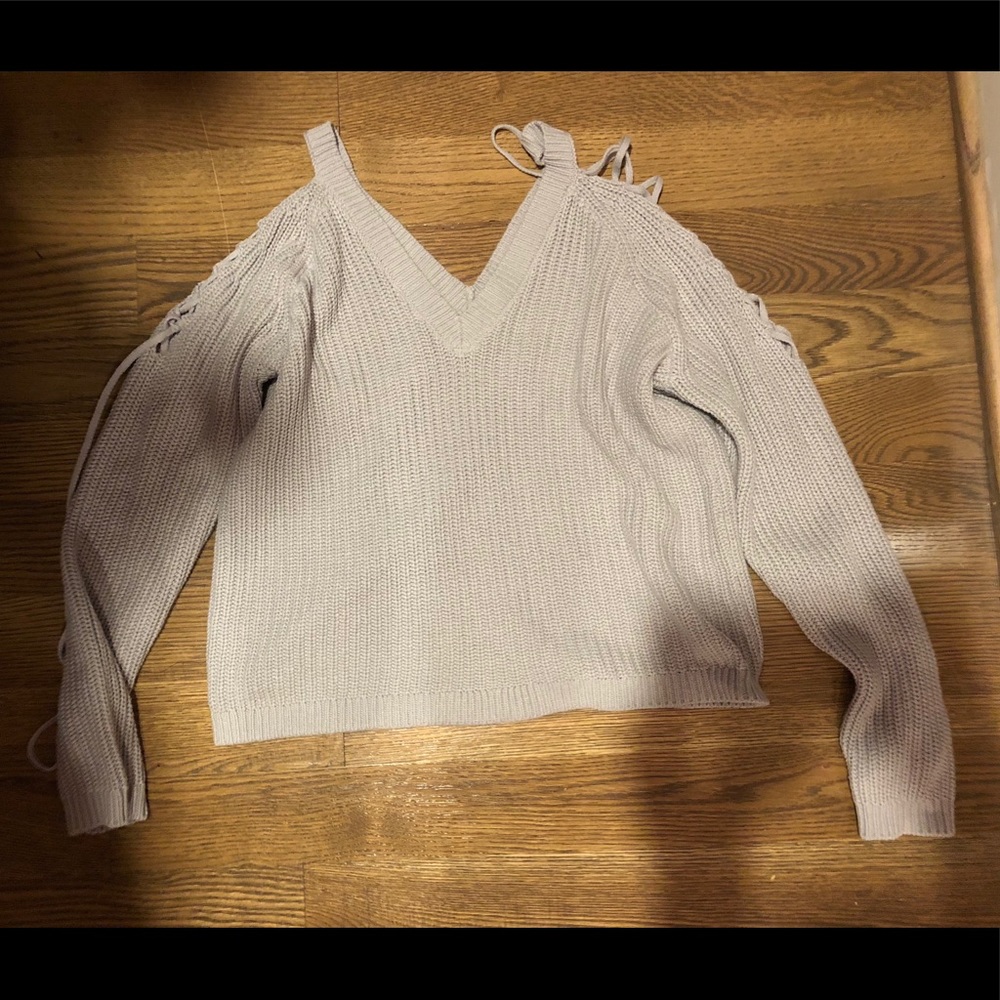 grey pacsun sweater